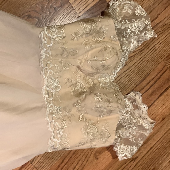 NWT full-length bridesmaid/ evening gown - Picture 2 of 4